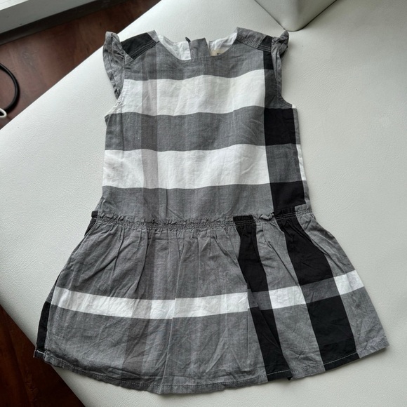 Baby kid dress 3/6 month Burberry short sleeves gray - Picture 1 of 3